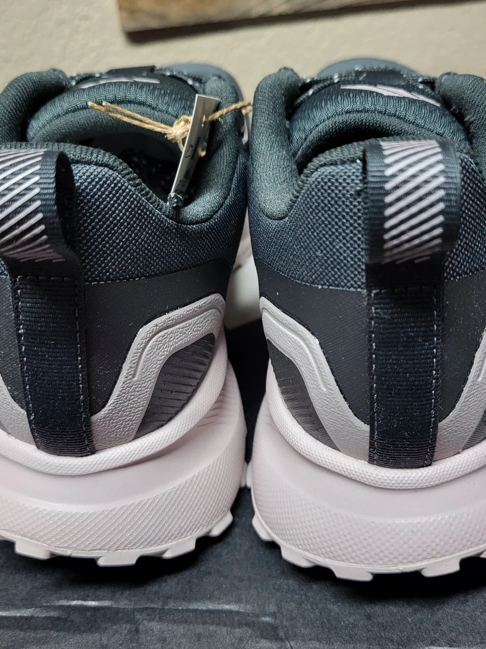 *NEW* Adidas Runfalcon 5 TR W Black Mesh Low Top Cloudfoam Ortho Women's 6.5 Box